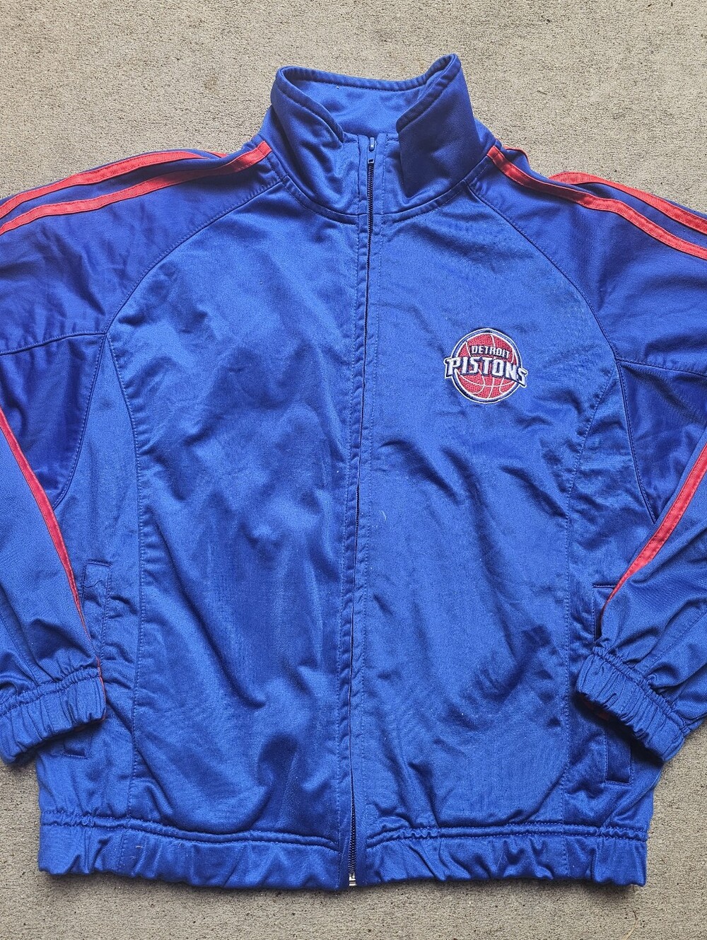 adidas Detroit Pistons NBA Blue Jacket Red Accents Logo Basketball Youth Large